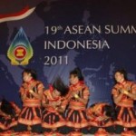 Unesco Recognizes Saman Dance as Intangible World Heritage
